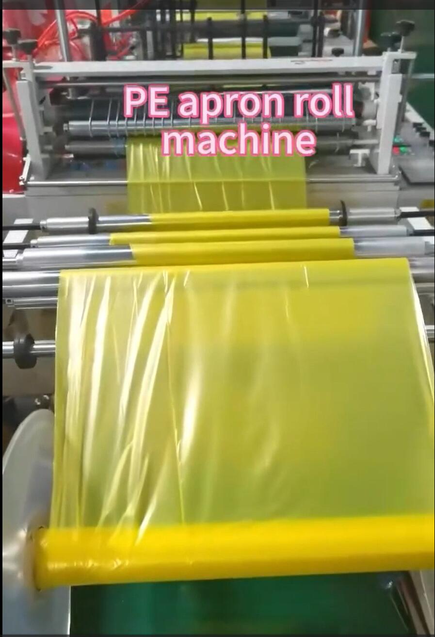 What Are The Advantages Of Rolled Disposable Plastic Aprons?